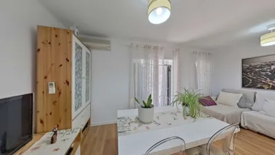 Apartment on Calle de Federico Grases photo 4