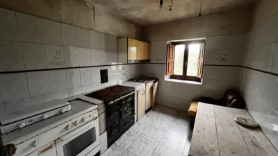 House on Calle Espinosa de los Monteros, No. 4 photo 23