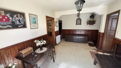 House on Travesía de Bilbao, 28 photo 3