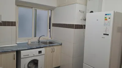 Habitación en alquiler en Calle del General Oráa, cerca de Calle de Velázquez, Castellana (Distrito Salamanca. Madrid Capital) de 500 €<span>/mes</span>