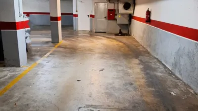 Garaje en venta en Calle de Campoamor, cerca de Calle del Huerto, Centro (Torrevieja) de 19.999 €