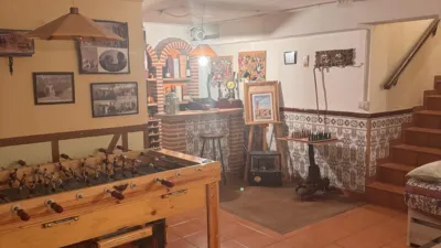 Semi-detached chalet on Avenida de Colón photo 9