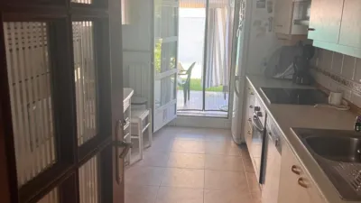Semi-detached chalet on Avenida de Colón photo 15