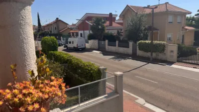 Semi-detached chalet on Avenida de Colón photo 36