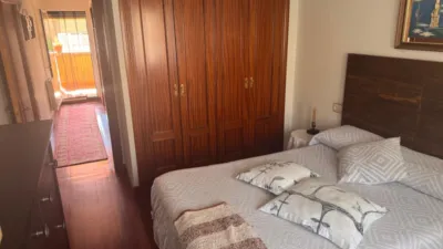 Semi-detached chalet on Avenida de Colón photo 18
