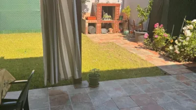 Semi-detached chalet on Avenida de Colón photo 7