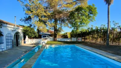 Single-family chalet in Carmona photo 2