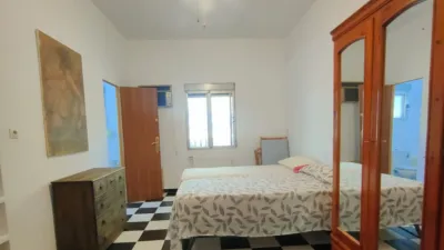 Chalet unifamiliar en Carmona photo 14