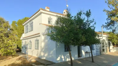 Chalet unifamiliar en Carmona photo 33