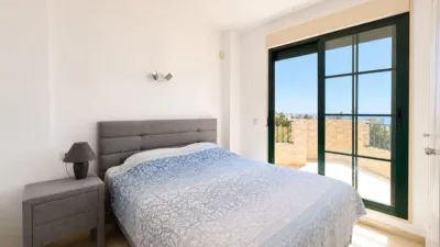 Apartment on Carrer Roma photo 12