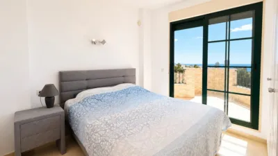 Apartment on Carrer Roma photo 13