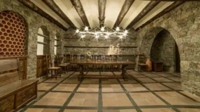 Chalet en alquiler en Centre, Centre (Andorra la Vella) de 9.800 €<span>/mes</span>