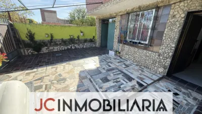 Semi-detached chalet on Calle del Azahar, 39 photo 8