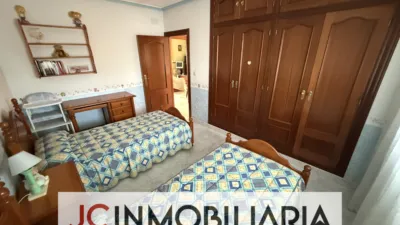 Semi-detached chalet on Calle del Azahar, 39 photo 25