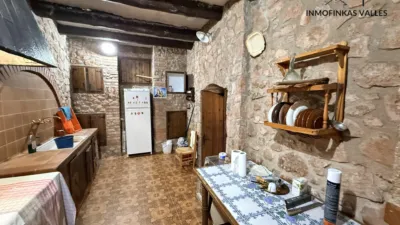 Rustic Finca on Carrer del Camí de Can Quintanes photo 18