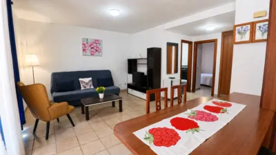 Apartment in Esquinzo photo 9