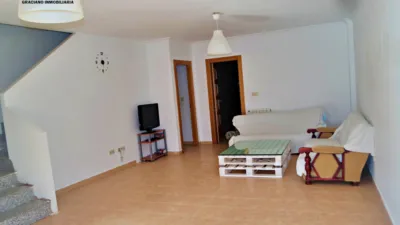 Semi-detached chalet in Barrax photo 3