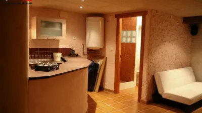 Semi-detached chalet in Chinchilla de Monte-Aragón photo 15