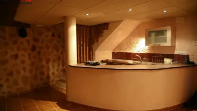 Semi-detached chalet in Chinchilla de Monte-Aragón photo 14
