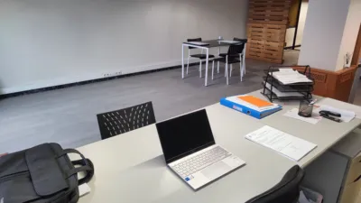 Local comercial en venta en Avinguda de València, cerca de Carrer del Lavadero, Casinos de 160.000 €