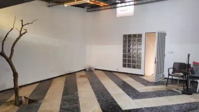 Local comercial en venta en Avinguda de València, cerca de Carrer del Lavadero, Casinos de 160.000 €