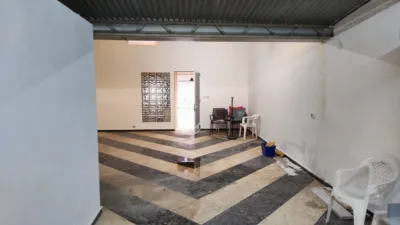 Local comercial en venta en Avinguda de València, cerca de Carrer del Lavadero, Casinos de 160.000 €