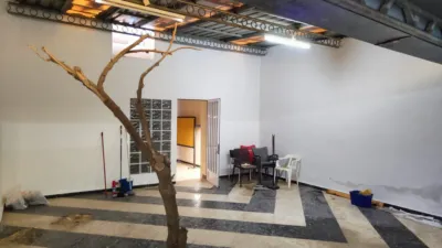 Local comercial en venta en Avinguda de València, cerca de Carrer del Lavadero, Casinos de 160.000 €
