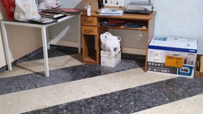 Local comercial en venta en Avinguda de València, cerca de Carrer del Lavadero, Casinos de 160.000 €