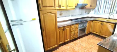 Piso en venta en Carrer de Sant Francesc de Borja, cerca de Carrer de la Mare de Déu de Montiel, Santa Rita-Alborgí (Paterna) de 180.000 €