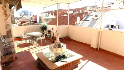 Penthouse on Carrer de José Ballester photo 2