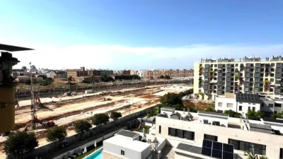 Dúplex en venta en Carrer de la Isla Cabrera, Malilla (Distrito Quatre Carreres. València Capital) de 405.000 €
