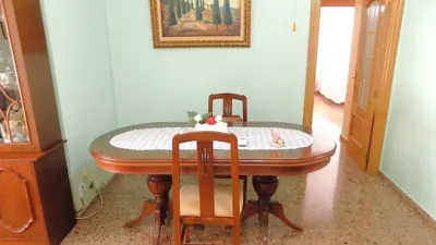Flat on Carrer de l'Alcalaten photo 13