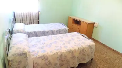 Flat on Carrer de l'Alcalaten photo 38