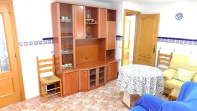 Flat on Carrer de l'Alcalaten photo 17