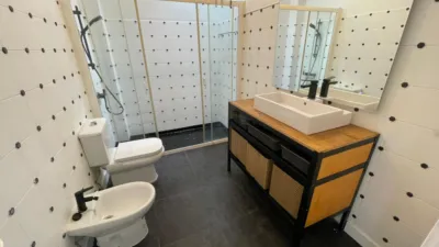 Chalet adosado en venta en Calle del Altillo, 59, Moya de 365.000 €