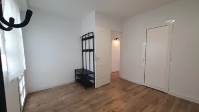 Chalet adosado en venta en Calle del Altillo, 59, Moya de 365.000 €