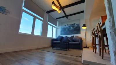 Chalet adosado en venta en Calle del Altillo, 59, Moya de 365.000 €