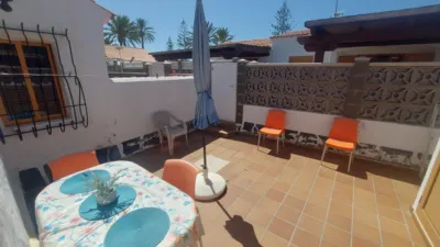 Casa adosada en venta en Avenida de los Estados Unidos, 60, Playa del Inglés (San Bartolomé de Tirajana) de 298.000 €