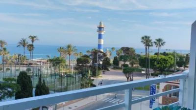 Apartamento en alquiler en Paseo Marítimo de Poniente, Torre del Mar (Vélez-Málaga)