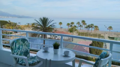 Apartamento en alquiler en Paseo Marítimo de Poniente, Torre del Mar (Vélez-Málaga)