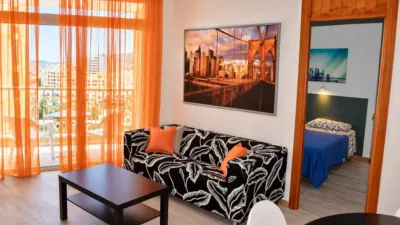 Apartment on Avenida del Arquitecto Gómez Cuesta, no. sn photo 6