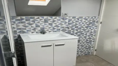 Piso en alquiler en Plaza de Guevara, Plaza Mayor-San Agustín (Segovia Capital) de 1.300 €<span>/mes</span>