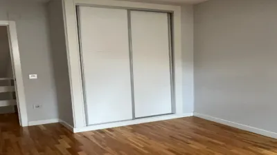 Piso en alquiler en Plaza de Guevara, Plaza Mayor-San Agustín (Segovia Capital) de 1.300 €<span>/mes</span>