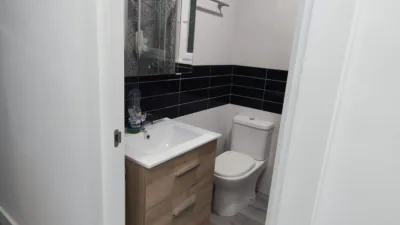 Piso en alquiler en Calle de San Cristóbal, San Lorenzo-San Marcos (Segovia Capital) de 1.200 €<span>/mes</span>