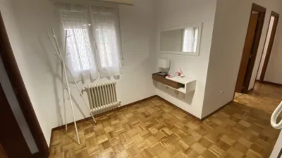 Piso en alquiler en Calle de José Zorrilla, cerca de Calle de San Vicente Ferrer, Ezequiel González-Conde de Sepúlveda (Segovia Capital) de 1.090 €<span>/mes</span>