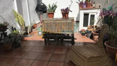 Casa adosada en alquiler en Nucli Urbà, Nucli Urbà (Oliva) de 800 €<span>/mes</span>