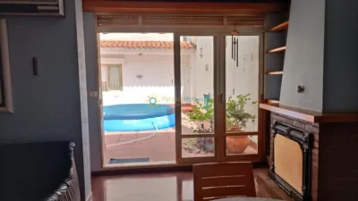 Terraced house in Nucli Urbà photo 9