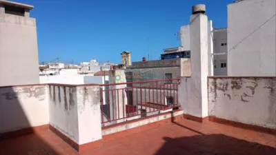 Terraced house in Nucli Urbà photo 24