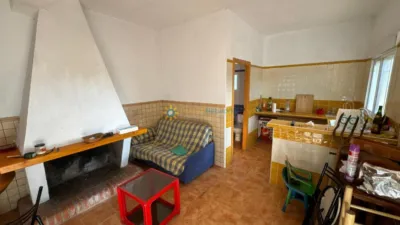 Rustic house in El Palomar photo 3