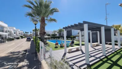 Chalet pareado en calle Manuel Romera, 1 photo 8